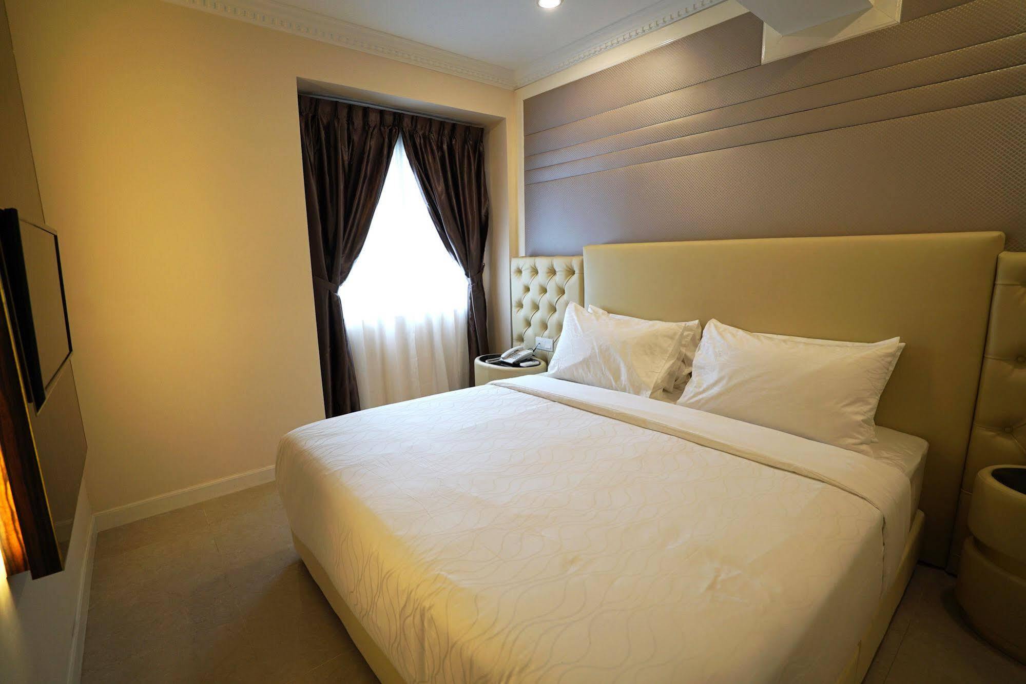 Ritzton Hotel Johor Bahru Zewnętrze zdjęcie